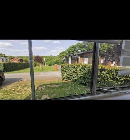 Mobile Home N 48 Sur Camping 4 Etoiles Fourmies Exterior foto
